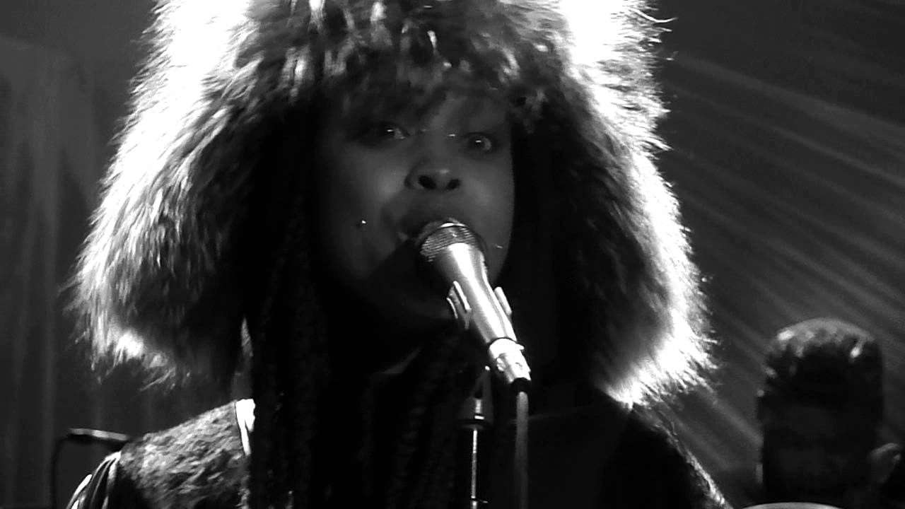 APPLETREE ERYKAH BADU YouTube