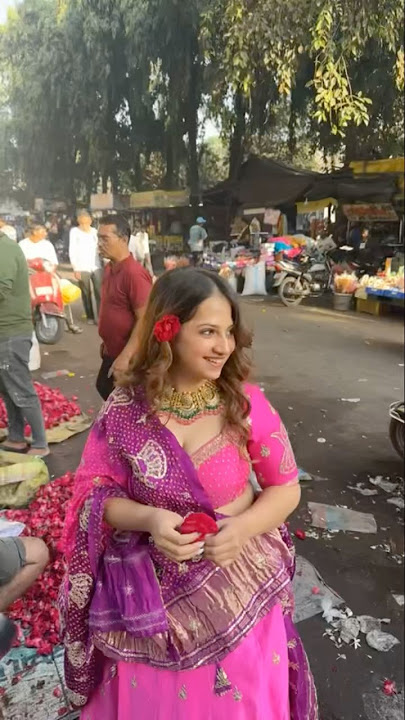 Bts on the streets of Surat 🧿#ashortaday #share #behindthescene #traditional #surat #shortvideo