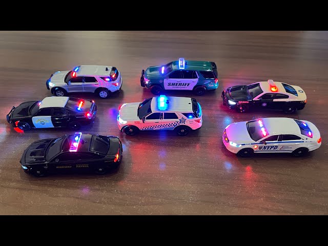 Greenlight Custom Police Cars With Working LED Lights 1/64