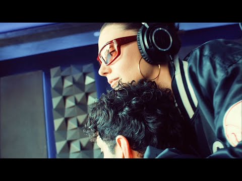 EVAN GIIA - TALKING WALLS (Official Video)