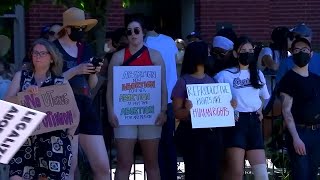 Portlanders march to Revolution Hall, protesting SCOTUS ruling