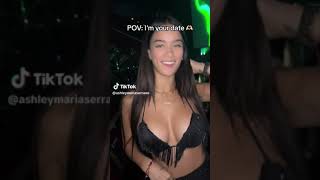 Ashley Marie Serrano bailando reggaeton