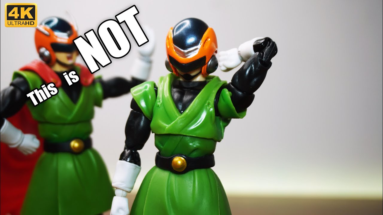Это НЕ фигурка Super Saiyaman из серии S.H. Figuarts по мотивам Dragon Ball Z.