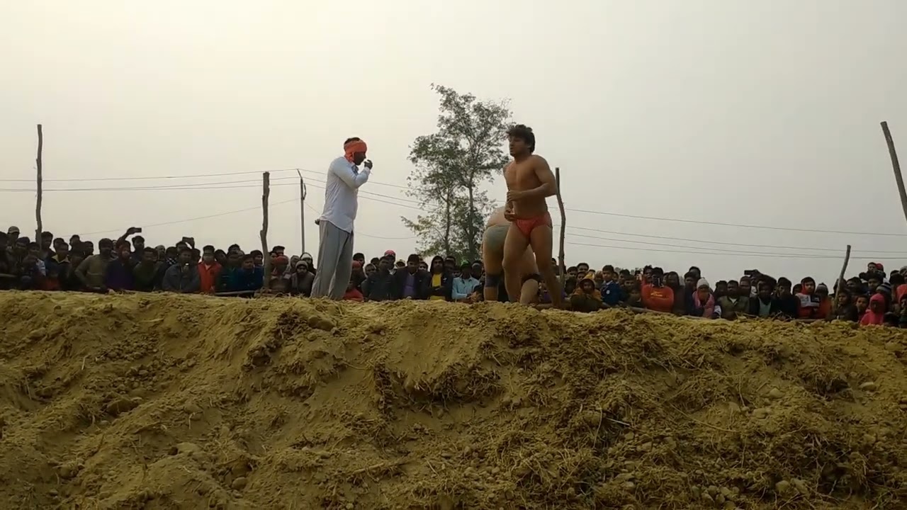 रुधौली के दंगल में सर्वेश तिवारी ने दिल्ली के पहलवान को दिखाया आसमान