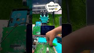 Mercedes stuck on logo fix | infotainment not booting problem repair solution ISC555
