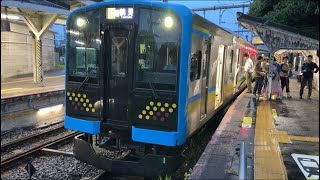 E131系1000番台ﾅﾊT4編成　鶴見線ワンマン鶴見行きが浅野駅4番線を発車するシーン