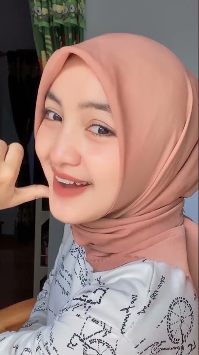 Slebeeww #short #cewetiktok #jilboob