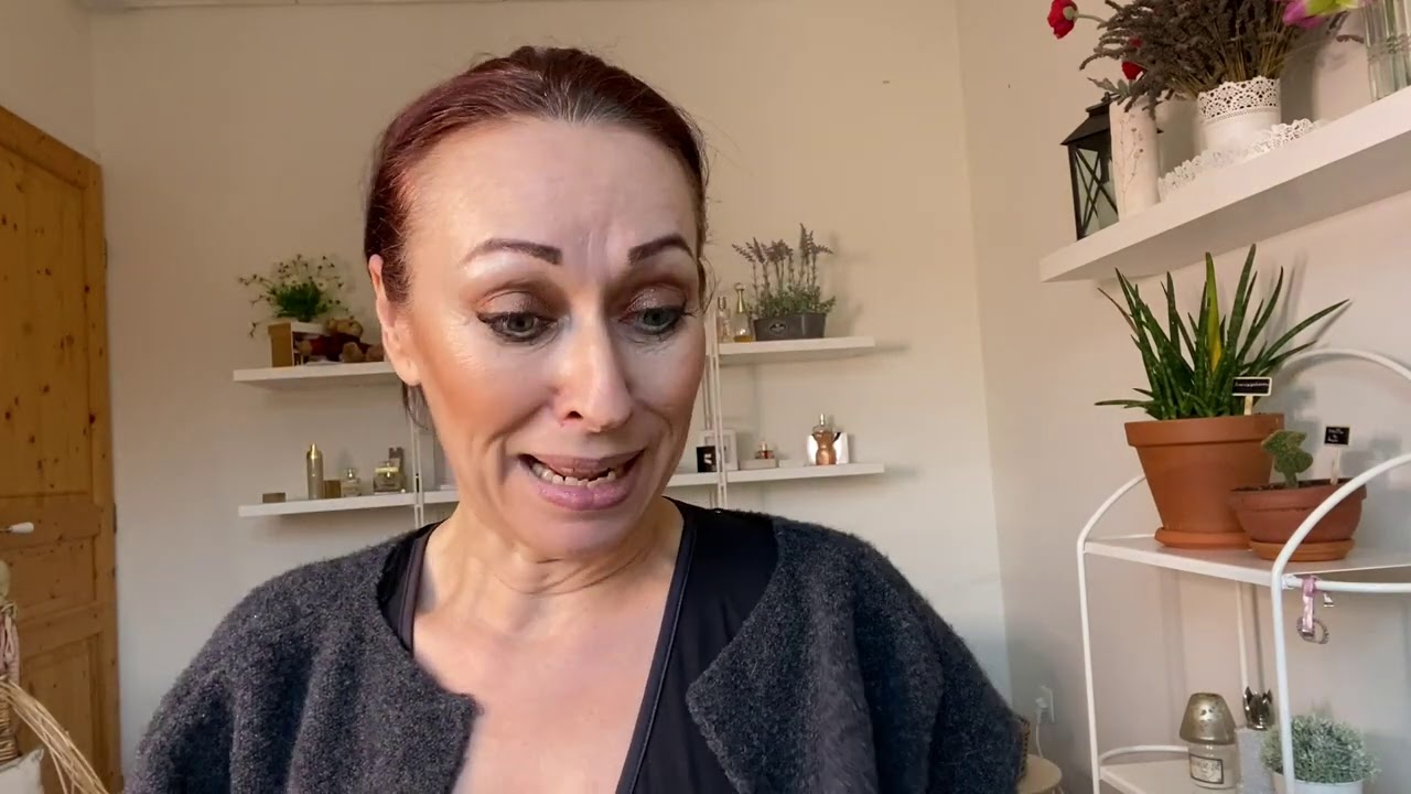 Vlog, commande What Matters, achat Action et déco de Sapins de Noel .