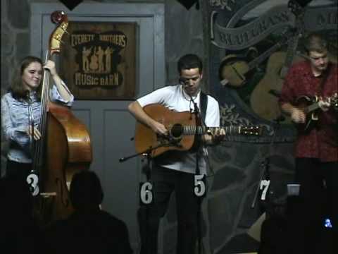 Blue Trail Of Sorrow - Valerie Smith & Liberty Pike Featuring Becky Buller