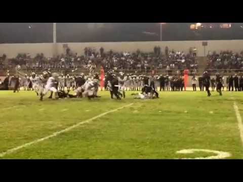 Dray Shaw moves up the field !