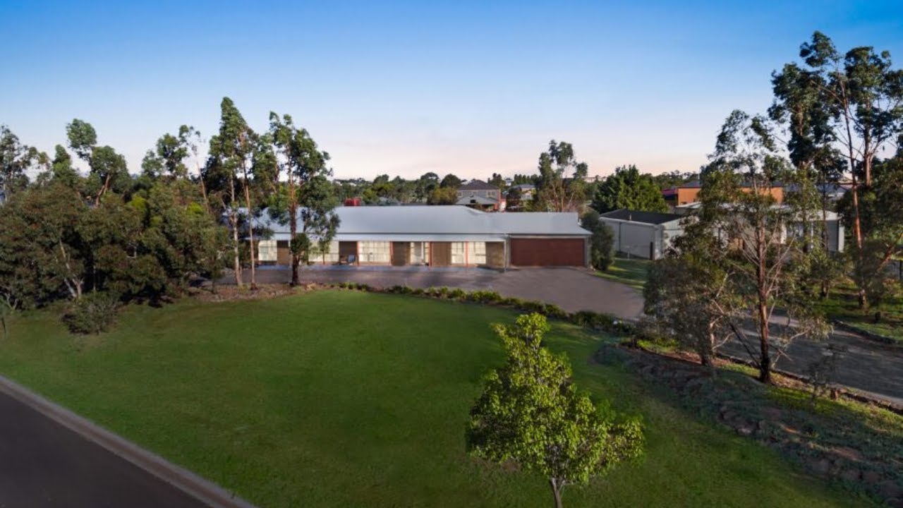 FOR SALE 8 Killarney Drive, Melton YouTube