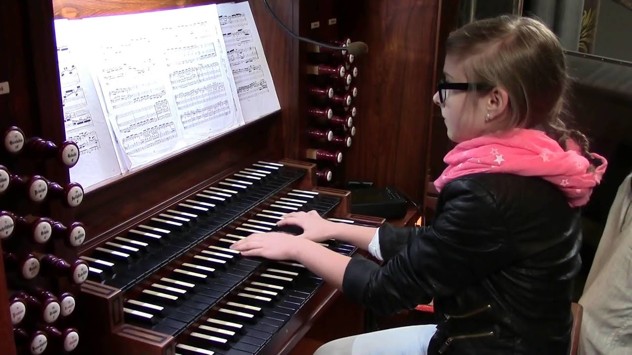 2015 07 13 zagrały  na organach w Kamieniu Pomorskim