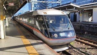 652.名古屋駅を発車する383系特急しなの3号