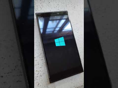 Nokia Lumia 1030 McLaren (Prototype) - Booting up