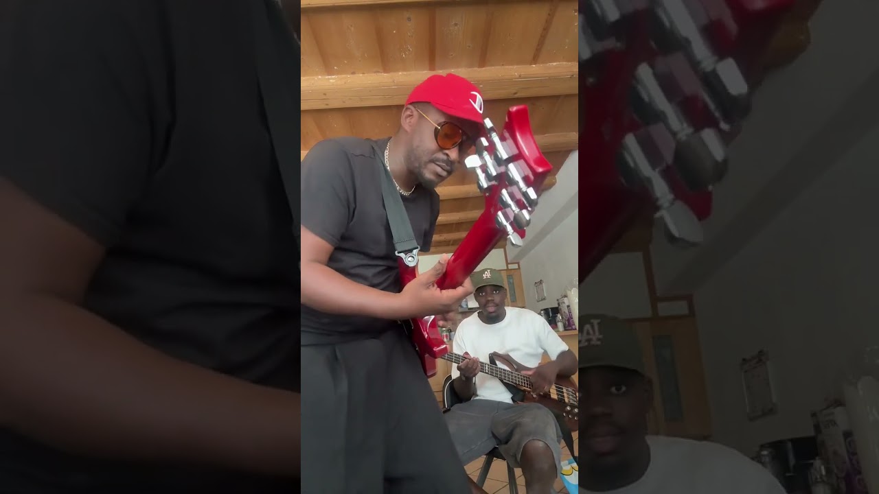 Boulot avec tchibobass que Dieu vous bénisse 🇨🇭🇨🇭🔥🔥❤️❤️❤️ 