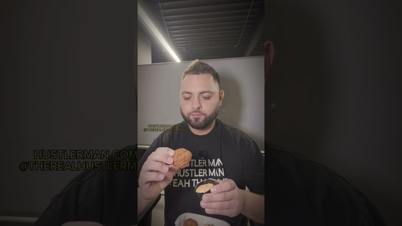 CRAZIEST COFFEE SHOP BREAKFAST IN MILWAUKEE?!