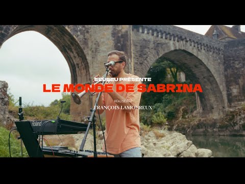 Beubeu - Le monde de Sabrina (officiel)