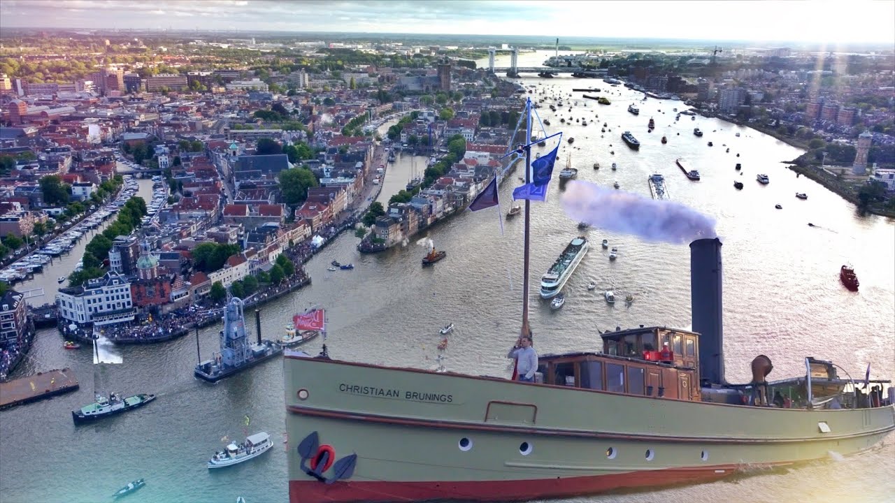 WE VAREN MEE MET DE SPECTACULAIRE VLOOTSCHOUW VAN 'DORDT IN STOOM'! #92
