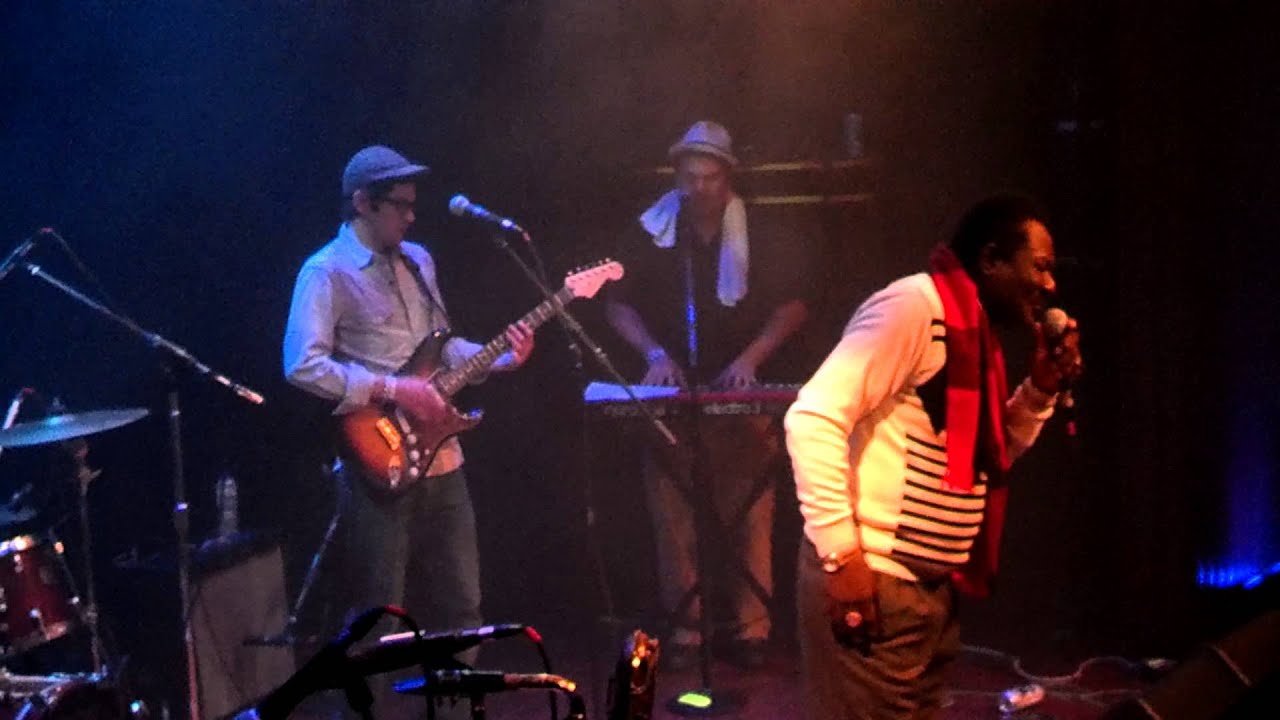 Pat Kelly - You Don't Care - live @ Mayne Stage 16 Nov. 2012