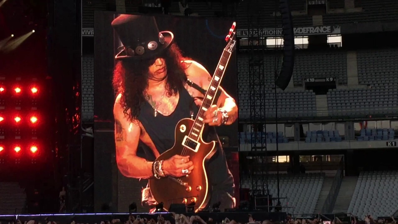 Guns N' Roses - Paris 2017 - Slash Solo + Johnny B Goode + The ...