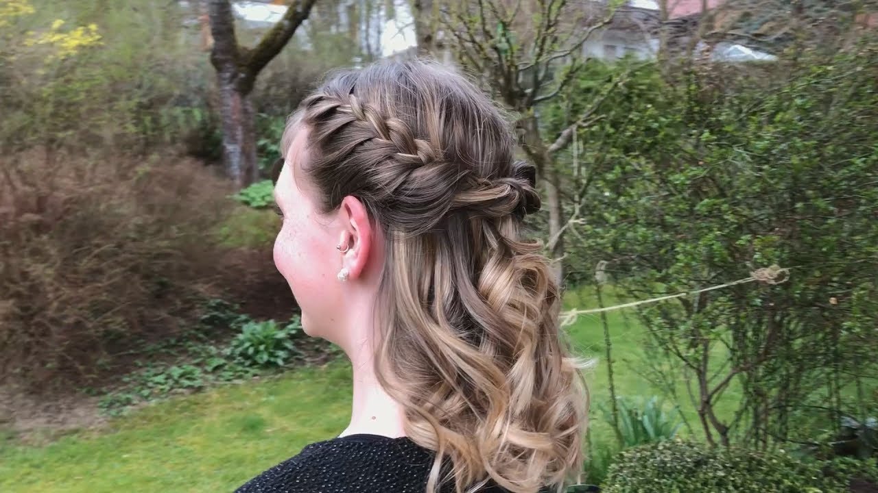 Frisur offen dirndl lange haare Oktoberfest