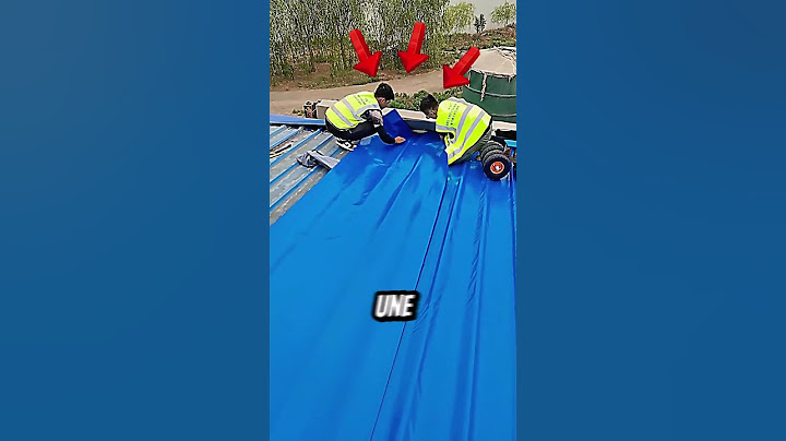 Rénovation Express : Nouvelle Vie Pour Ce Vieux Toit En Tôle ! 🏚️🔵