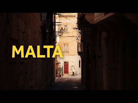 Quiet streets in Malta — Fujifilm Photography