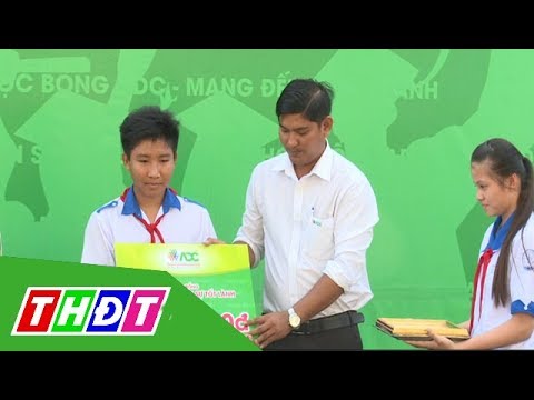 Video Học sinh Lê Minh Trực | ADC mang đến sự tốt lành -... - YouTube