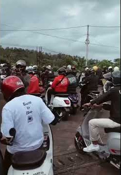 story wa vespa//vespa matic