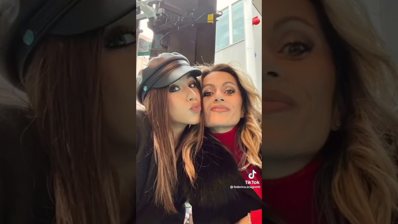 2022 in 60 photos 💘