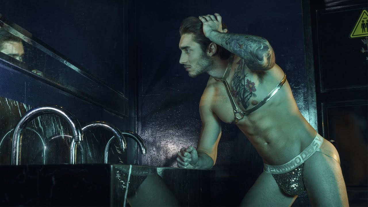 MAN IN THE MIRROR (Pictures)