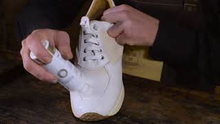 Come pulire scarpe bianche in pelle e tela fai da te. - YouTube