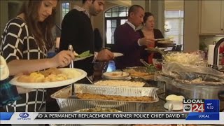 How to navigate the holidays with family members living with Alzheimer's, Dementia