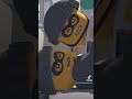 لا أحد يقود السيارة بهذه الطريقة