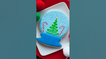 In Iowa we got record breaking snowfall this weekend, stay warm out there! #cookiedecorating