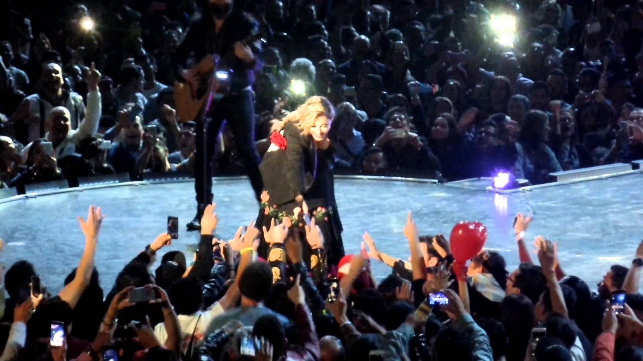 Madonna - Speech / Like a Prayer live in Mexico City - January 7th ...