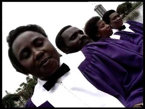 Uinjilisti Choir KKKT Arusha Mjini Kati   Kila Mtu Na Mzigo WakeOfficial Video