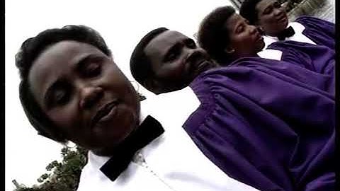 Uinjilisti Choir KKKT Arusha Mjini Kati_-_Kila Mtu Na Mzigo Wake(Official Video)
