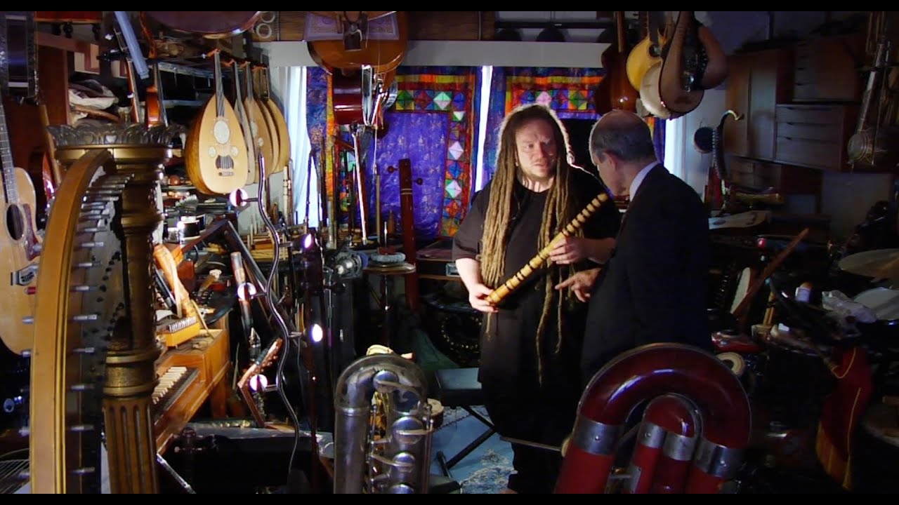 How Technology Widens Class Divisions