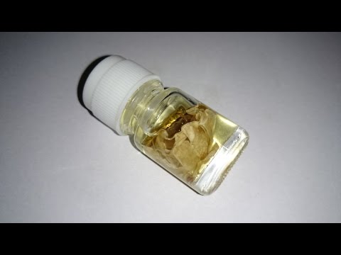 Nam Man Prai Lin Tong Metta Oil - Herbal Buddha Magic by Ta Poon