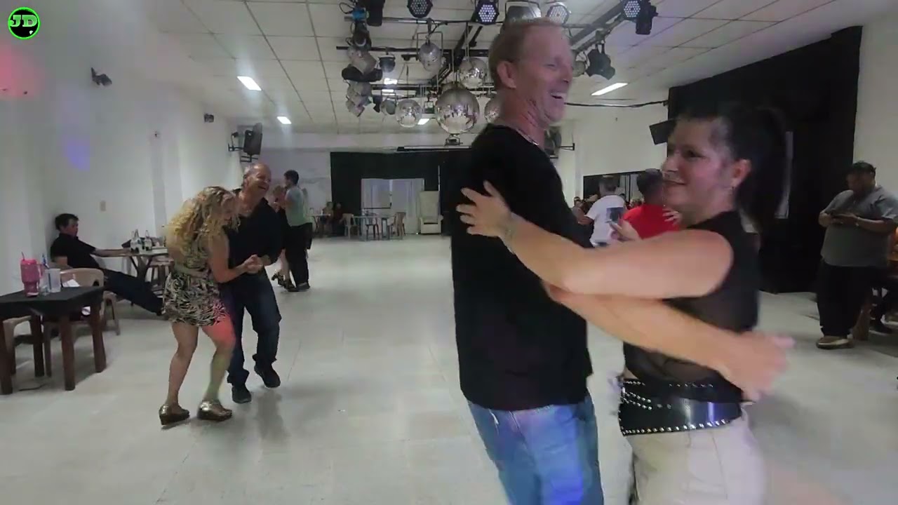 SHOW EN VIVO DE AGUSTÍN Y SU GRUPO EN EX IDEAS DULCE Parte (2) 07/02/26