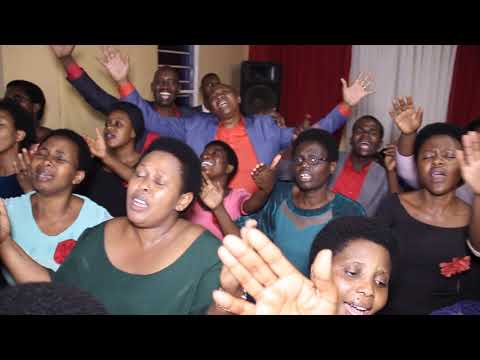 LIVE PERFORMANCE ADEPR REMERA: MANA YO MU IJURU INDIRIMBO YARIJIJE BENSHI