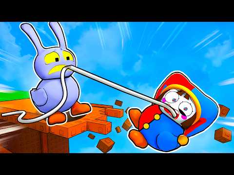 Jax and Pomni TURNED INTO CHICKS and had to SURVIVE in ROBLOX
