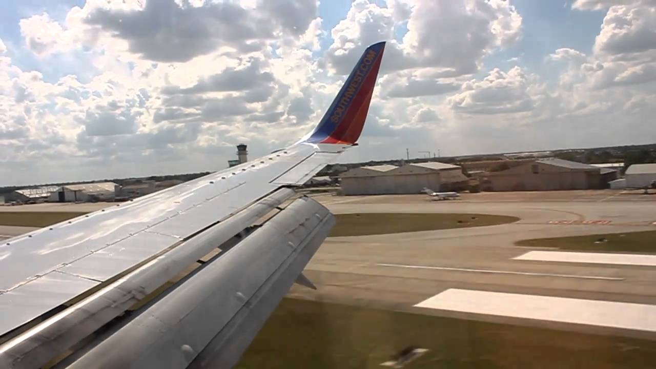 southwest airlines landing in Houston YouTube