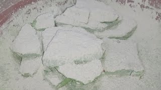 ASMR GYM CHALK SOFT 💚 CRUSH TOPPED WITH SNOW ❄️ SATISFYING VIDEO 👍 SUBSCRIBE 💕