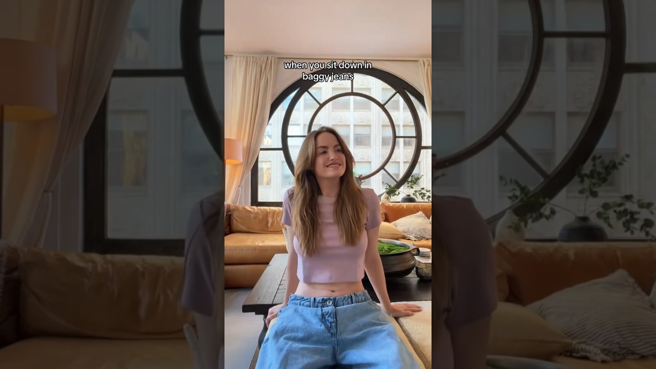 All baggy jeans girls know the struggle 😂