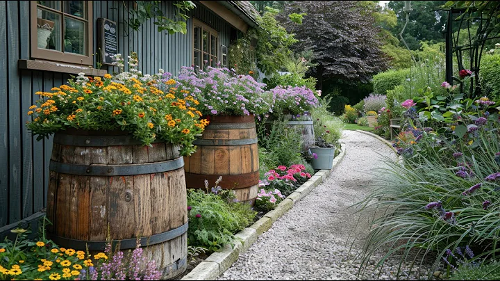Rustic Farmhouse Backyard Garden with Charming Old-to-New Upcycled Decor