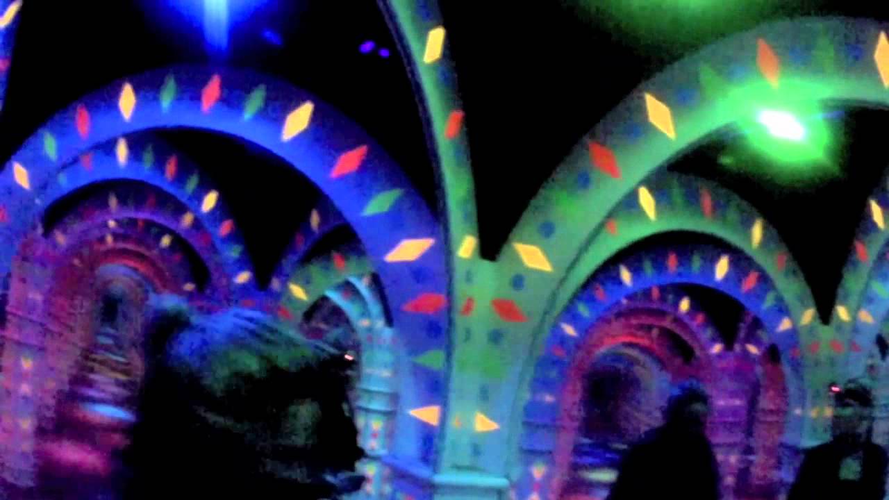 Amazing Mirror Maze at Mall of America YouTube