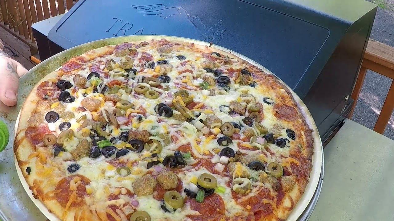 TRAEGER PIZZA YouTube