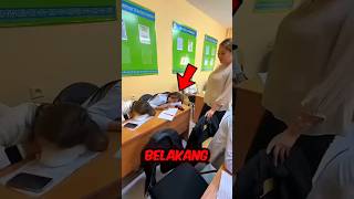 Tempat Duduk Terbaik di Kelas Ternyata Bukan di Belakang!